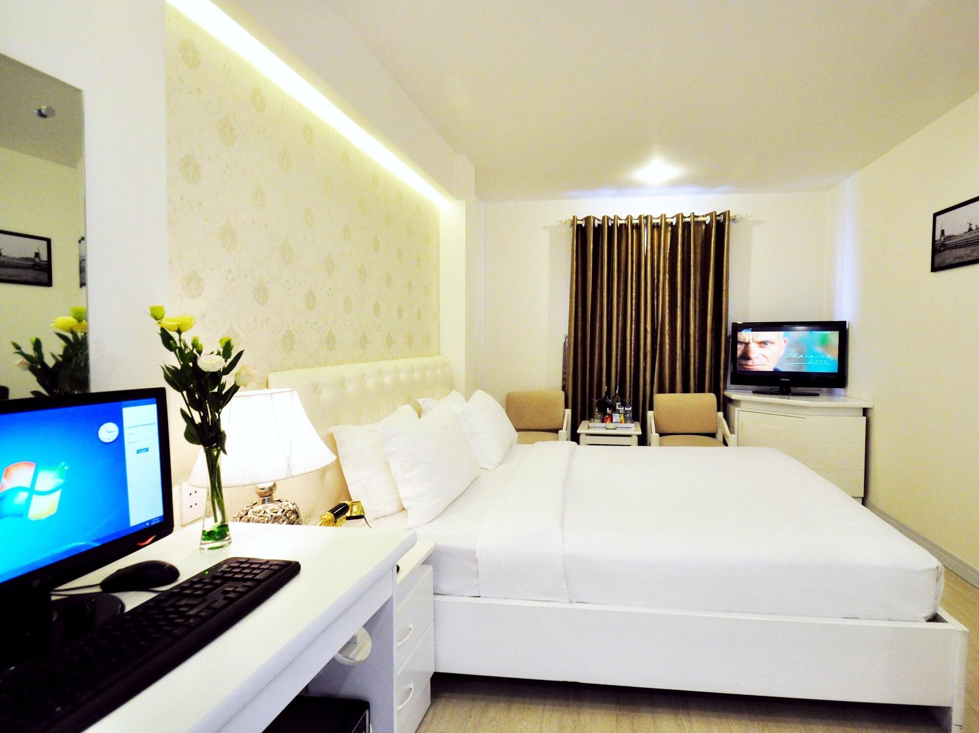 The White Hotel 8A Thai Van Lung Ho Chi Minh Zewnętrze zdjęcie