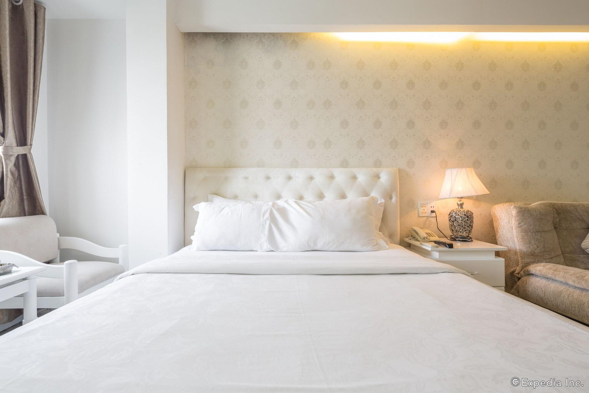 The White Hotel 8A Thai Van Lung Ho Chi Minh Zewnętrze zdjęcie