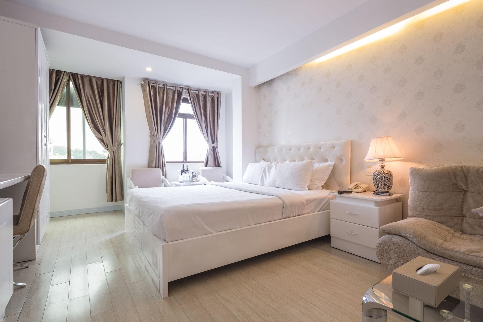 The White Hotel 8A Thai Van Lung Ho Chi Minh Zewnętrze zdjęcie