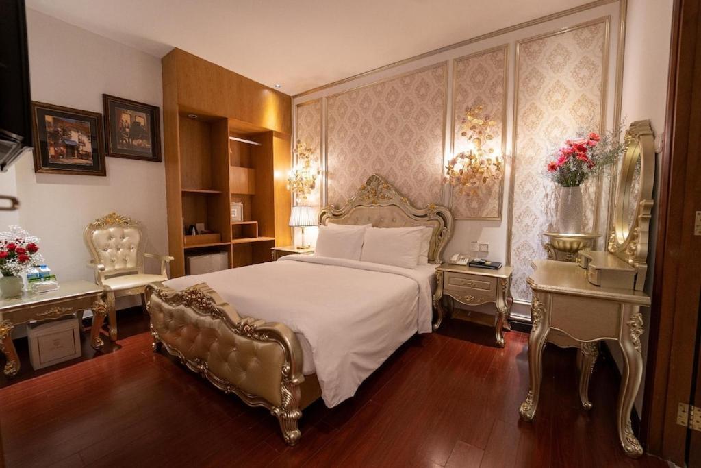 The White Hotel 8A Thai Van Lung Ho Chi Minh Zewnętrze zdjęcie